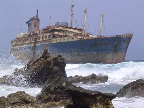 Image of a shipwreck